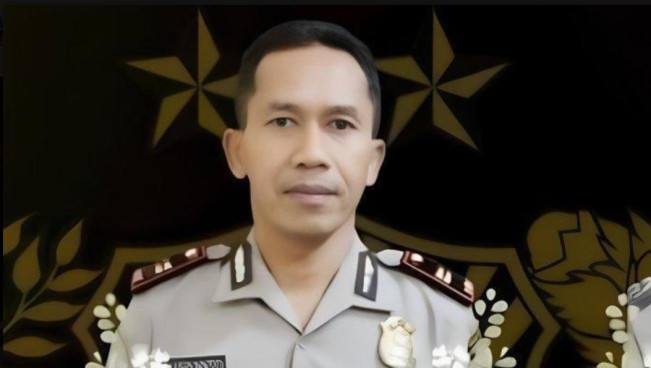 Iptu Lusiyanto Bagikan Takjil Sebelum Gugur Dalam Operasi Sabung Ayam di Way Kanan